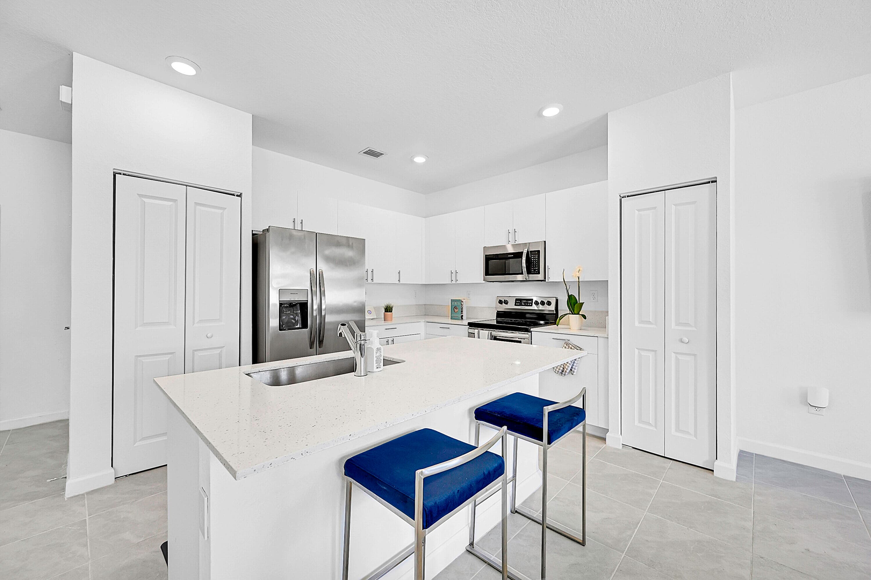 20357 NW 4th Path, Miami Gardens, FL 33169 — photo 12 of 38