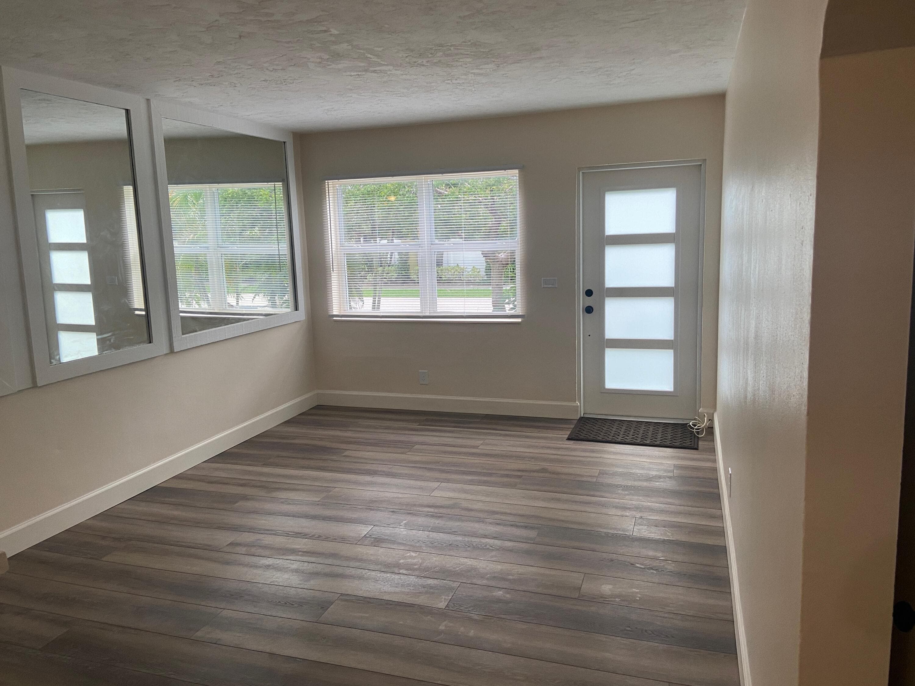 3431 NE 13th Avenue, Oakland Park, FL 33334 — photo 6 of 23