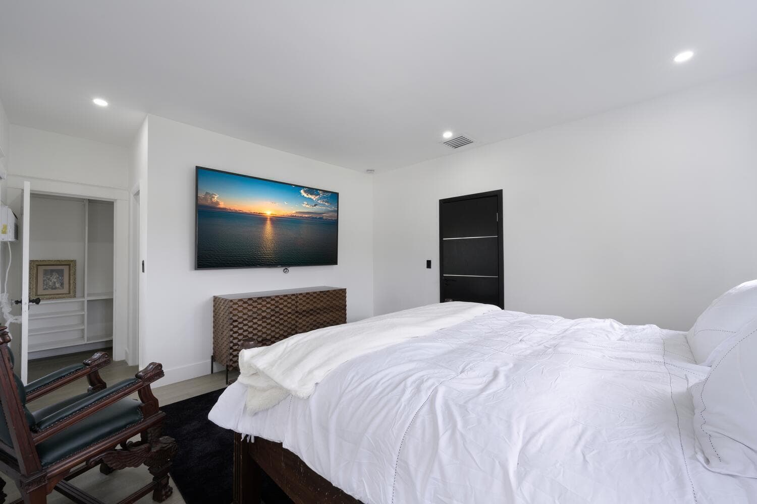 1629 S Lakeside Drive, Lake Worth Beach, FL 33460 — photo 17 of 42