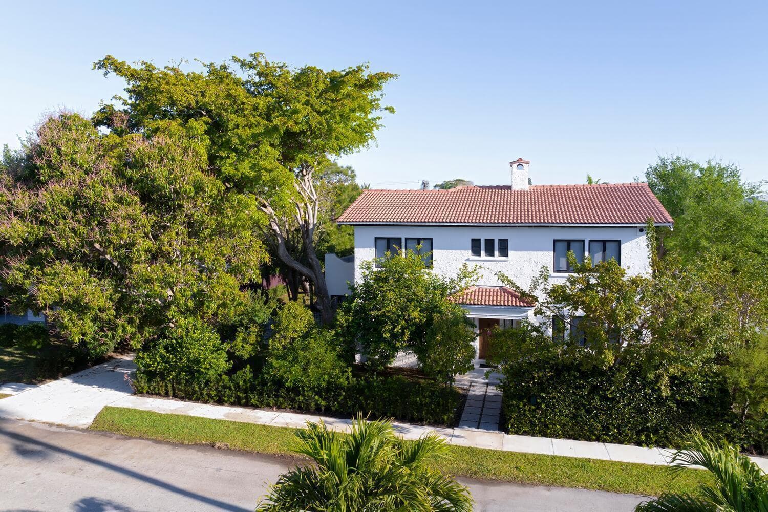 1629 S Lakeside Drive, Lake Worth Beach, FL 33460 — photo 32 of 42