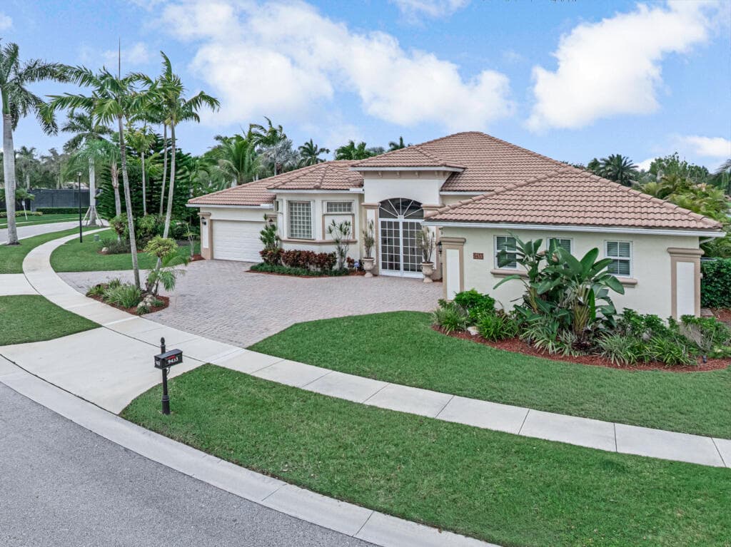 9433 Lantern Bay Circle, West Palm Beach, FL 33411 — photo 6 of 82