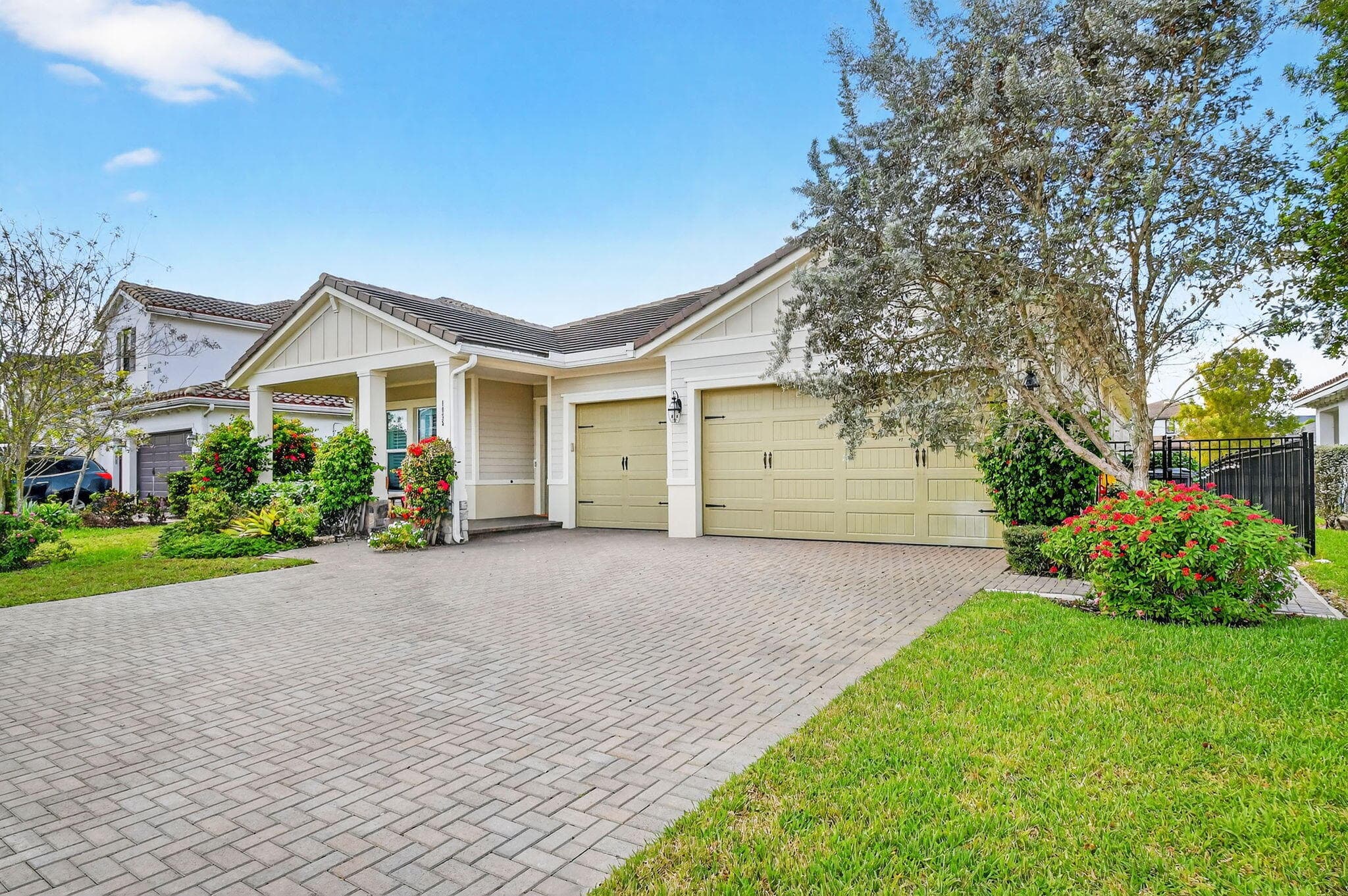 1055 Ember Ridge Run, Loxahatchee, FL 33470 — photo 5 of 103