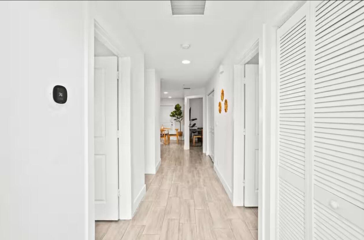 565 Lilac Court, West Palm Beach, FL 33407 — photo 23 of 29