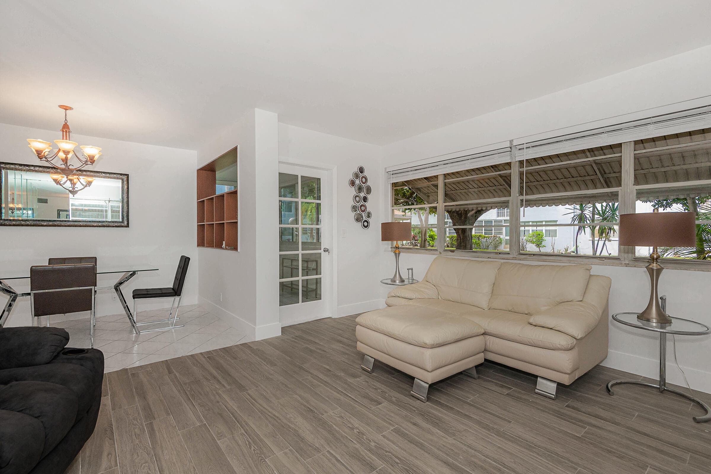 1333 E Hallandale Beach Boulevard 101, Hallandale Beach, FL 33009 — photo 11 of 30