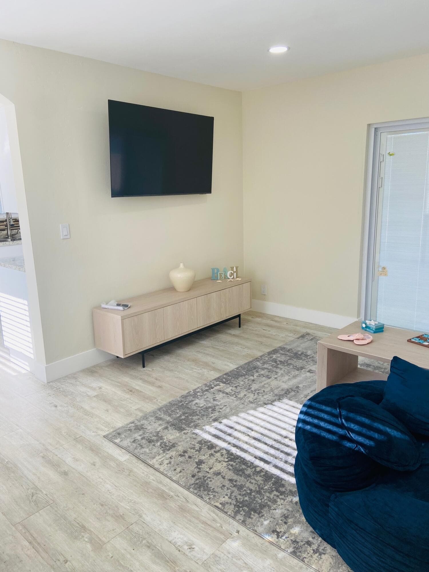615 NE 2nd Avenue, Delray Beach, FL 33444 — photo 7 of 35