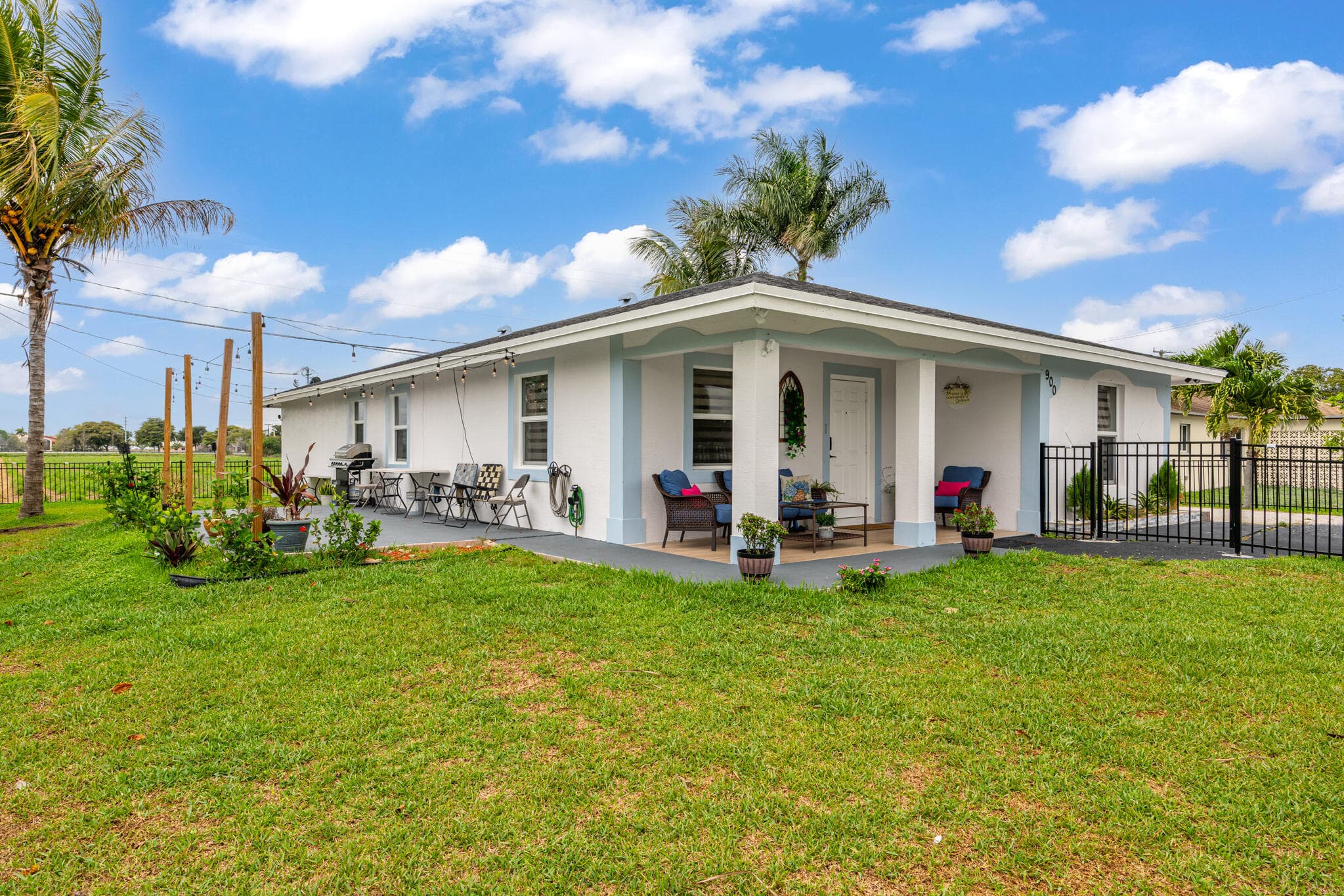 900 SW 12th Street, Belle Glade, FL 33430 — photo 3 of 27