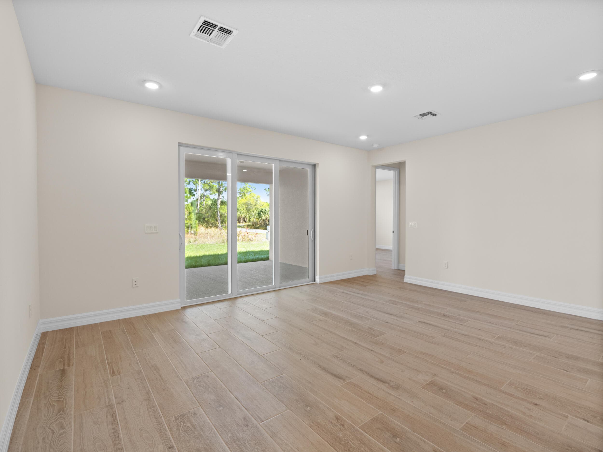 2981 SE Gaffney Ave Avenue SE 2981, Palm Bay, FL 32909 — photo 8 of 52
