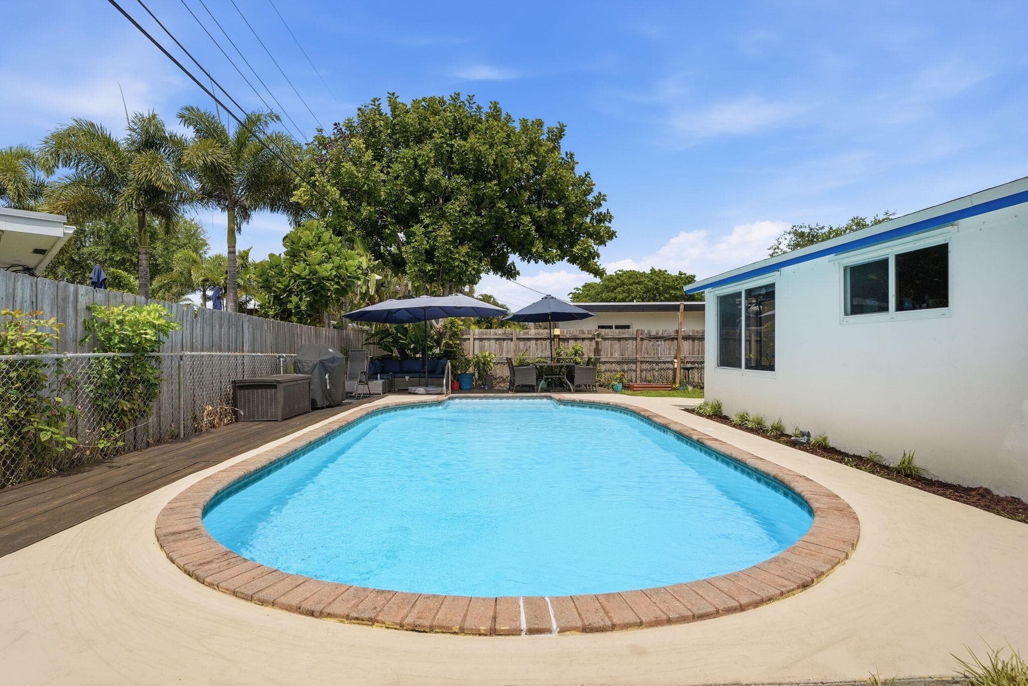 2725 NE 6th Avenue, Wilton Manors, FL 33334 — photo 30 of 43
