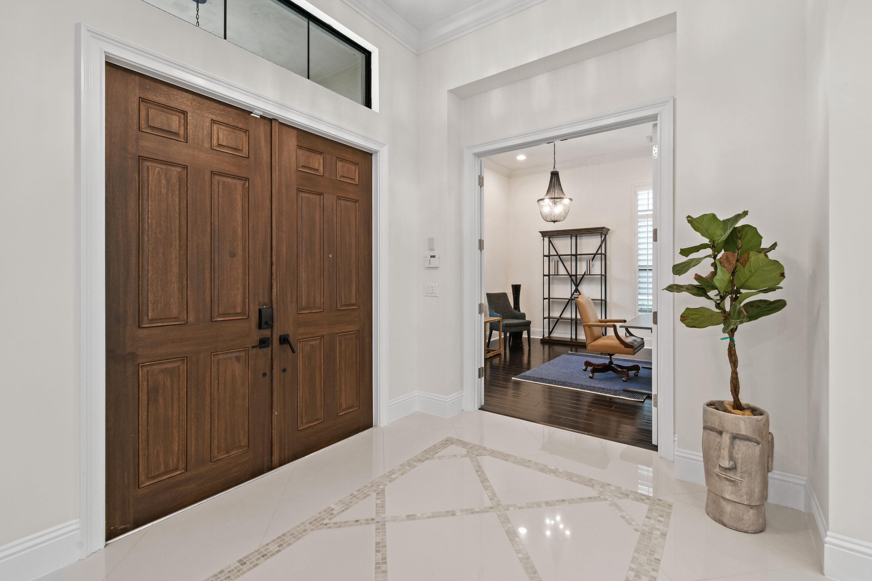 145 Gardenia Isles Drive, Palm Beach Gardens, FL 33418 — photo 3 of 49