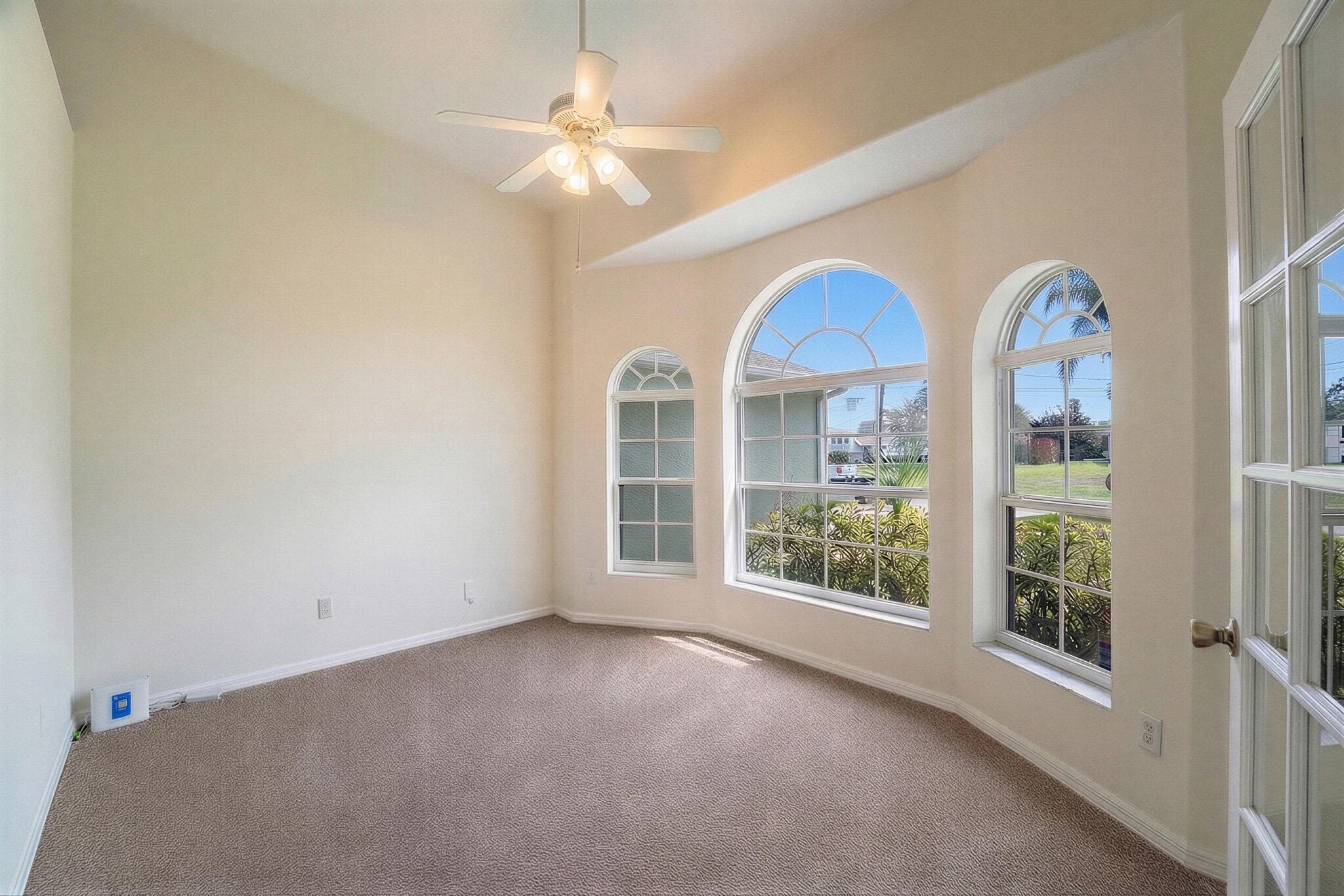 513 SE Cliff Road, Port St. Lucie, FL 34984 — photo 8 of 31