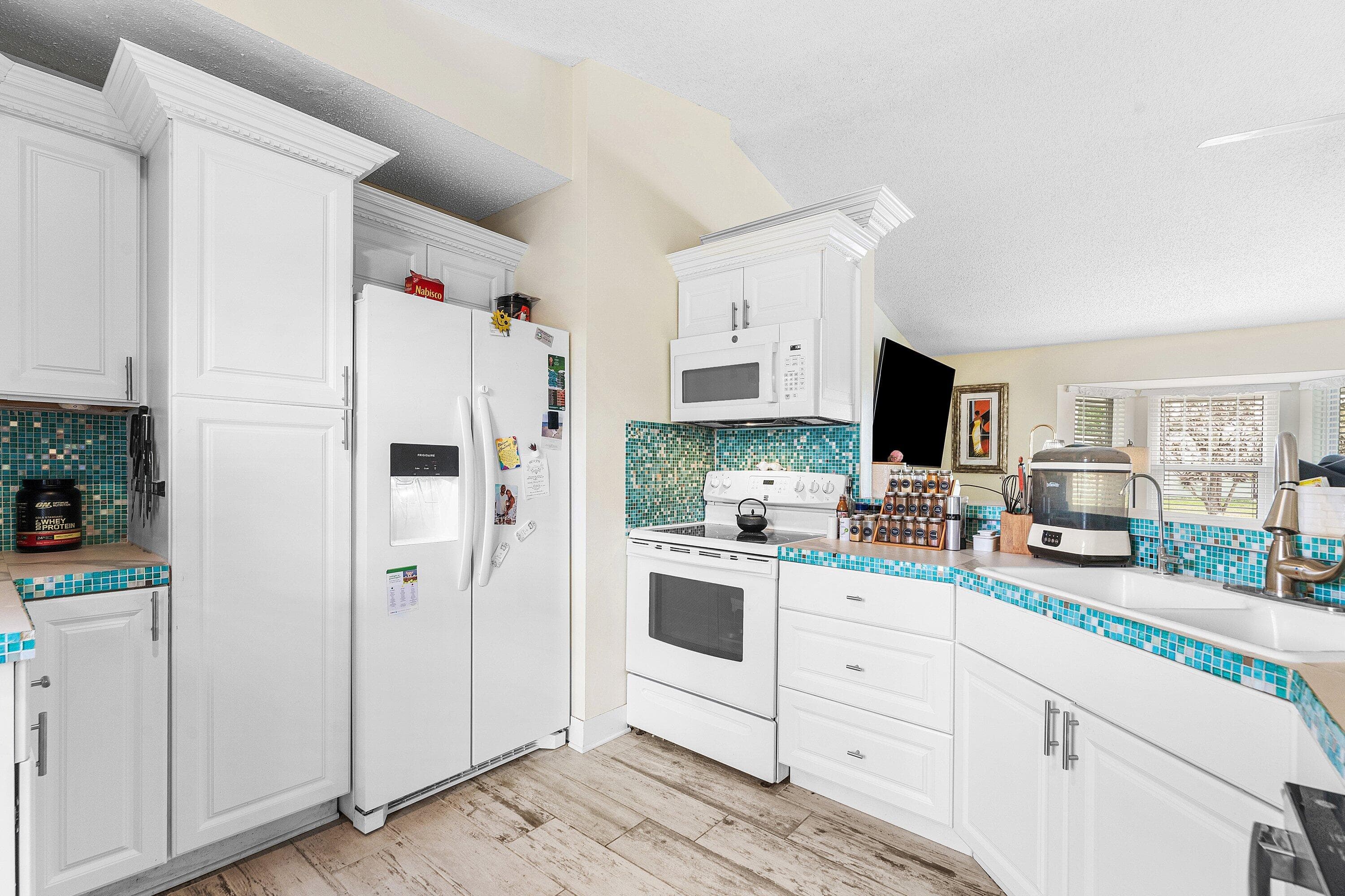 2114 SE Midtown Road, Port St. Lucie, FL 34952 — photo 12 of 41