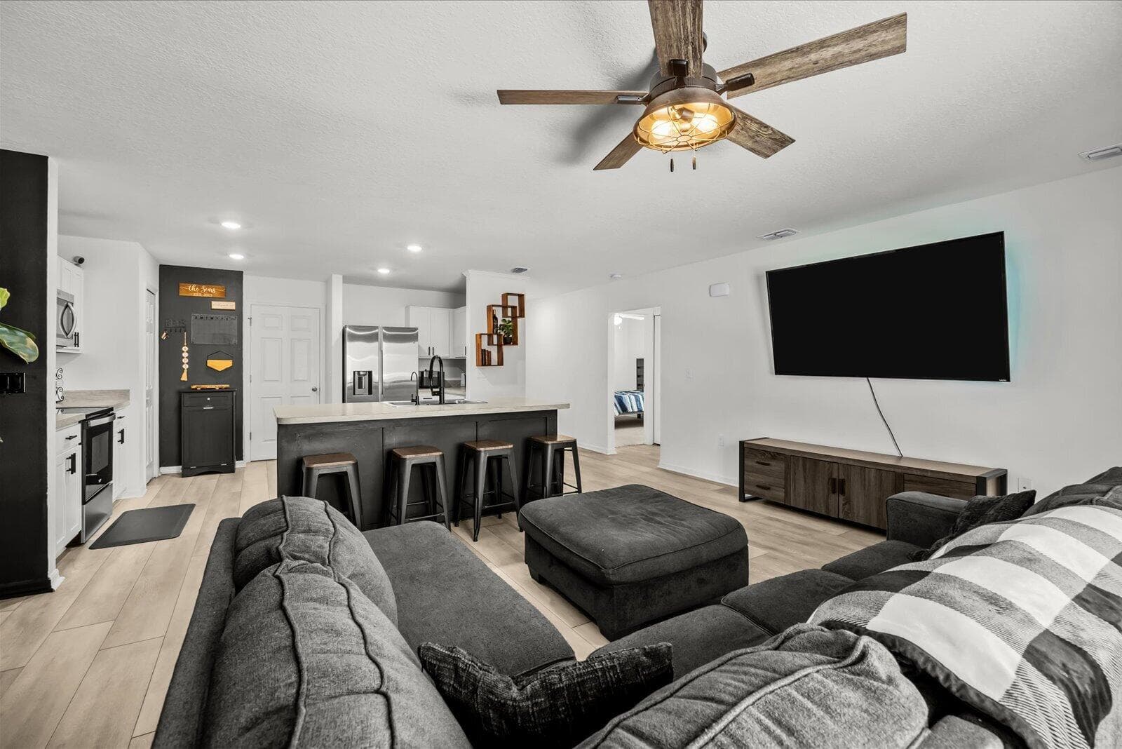 1610 SE Shepard Lane, Port St. Lucie, FL 34983 — photo 12 of 43