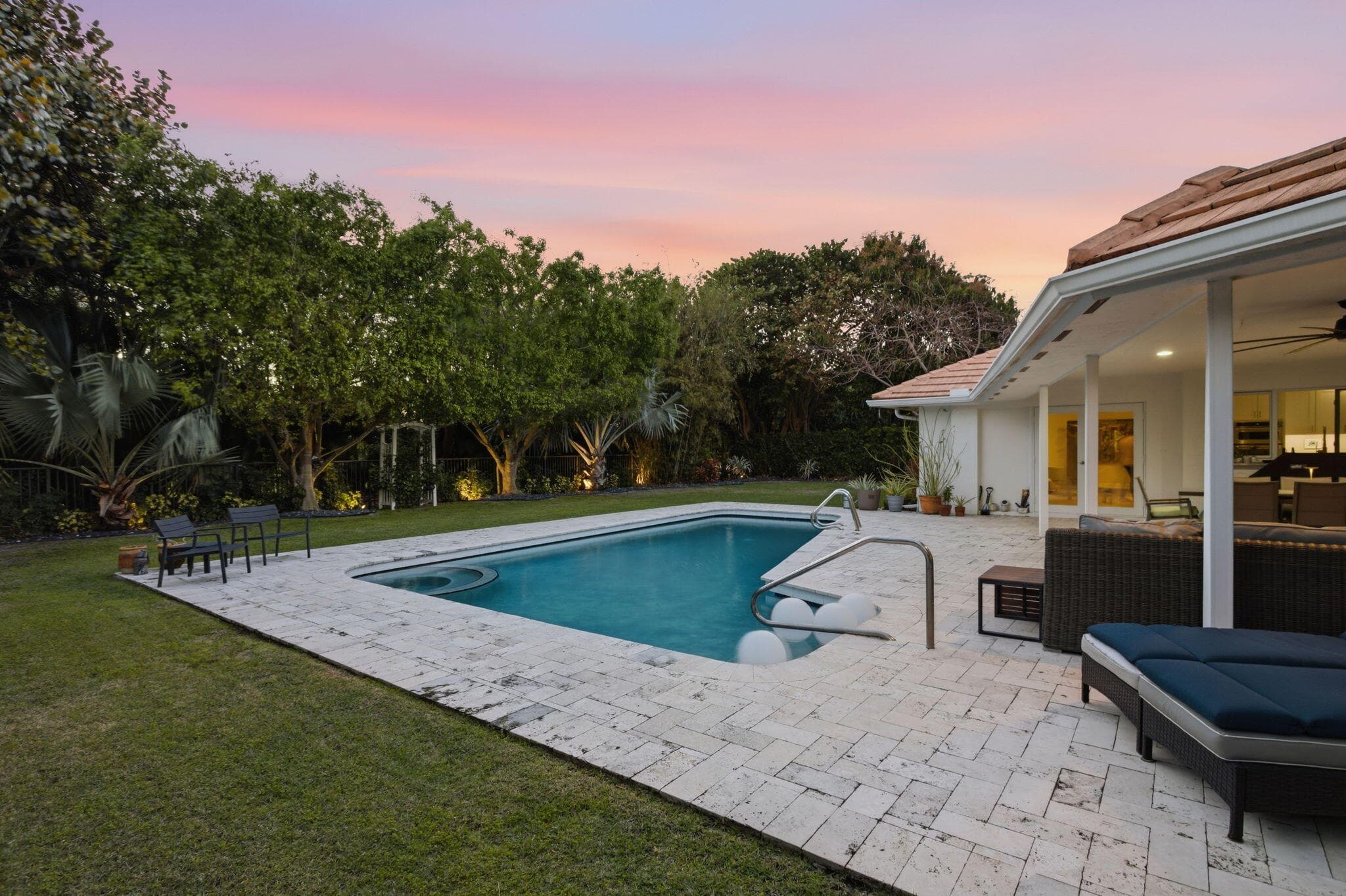 2001 Embassy Drive, West Palm Beach, FL 33401 — photo 44 of 64