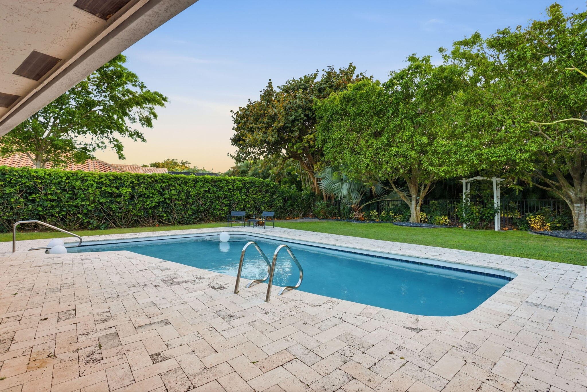 2001 Embassy Drive, West Palm Beach, FL 33401 — photo 43 of 64