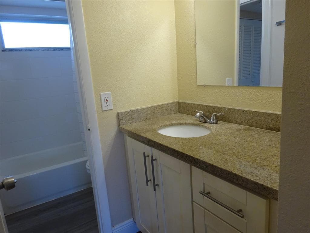 6050 NW 64th Avenue 307, Tamarac, FL 33319 — photo 8 of 17