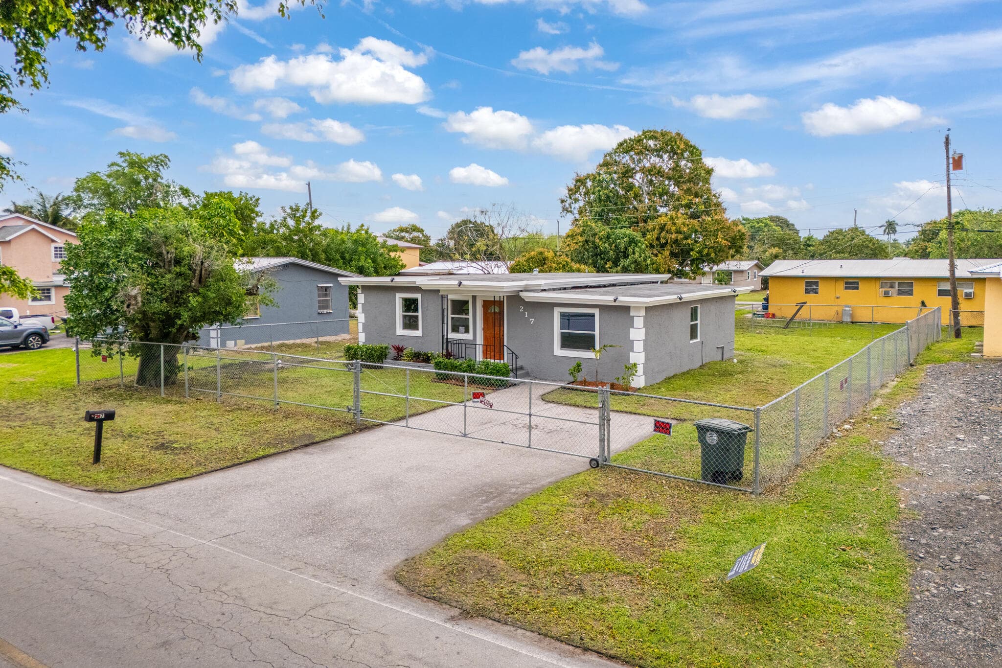 217 NW 14th Street, Belle Glade, FL 33430 — photo 2 of 20