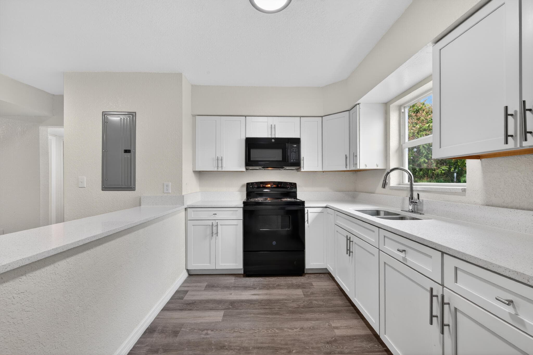 217 NW 14th Street, Belle Glade, FL 33430 — photo 14 of 20
