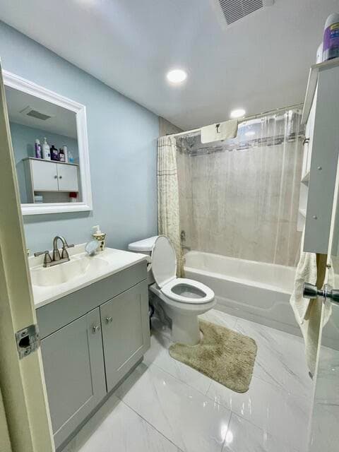 400 SE 10th Street 308, Deerfield Beach, FL 33441 — photo 9 of 17