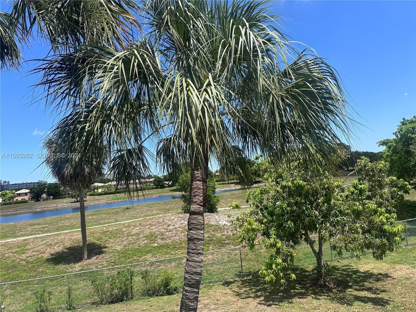 7021 Environ Boulevard 317, Lauderhill, FL 33319 — photo 1 of 28