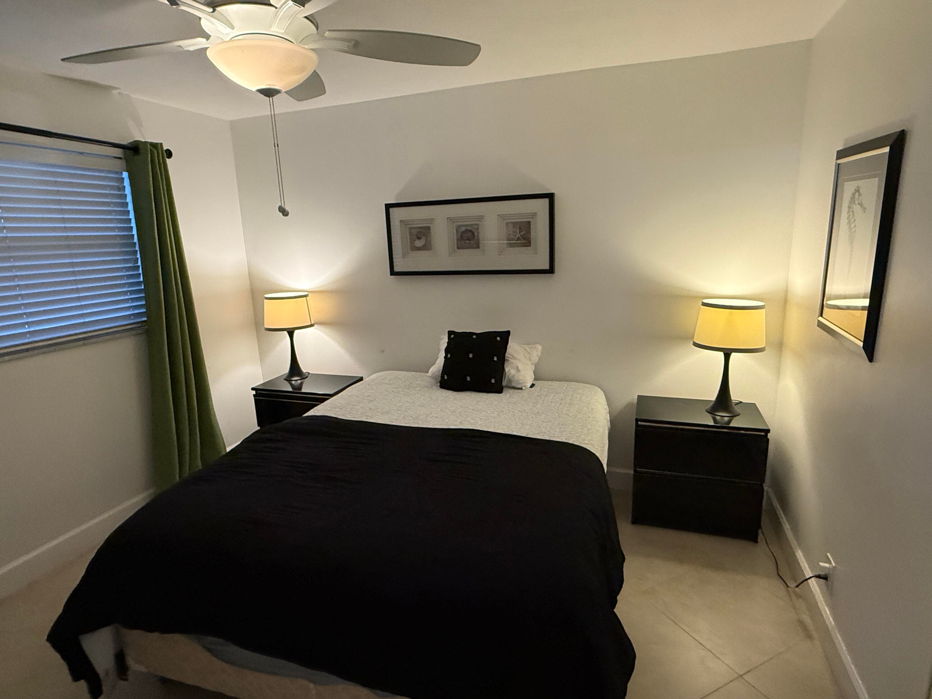 300 NE 14th Avenue 411, Hallandale Beach, FL 33009 — photo 28 of 45