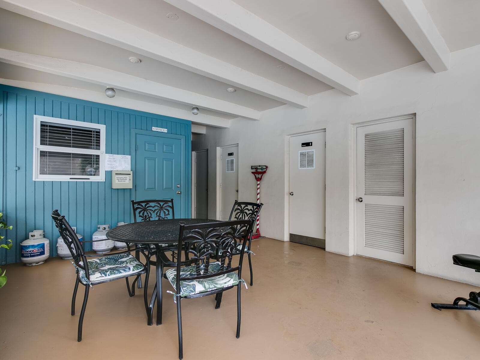 300 NE 14th Avenue 411, Hallandale Beach, FL 33009 — photo 42 of 45