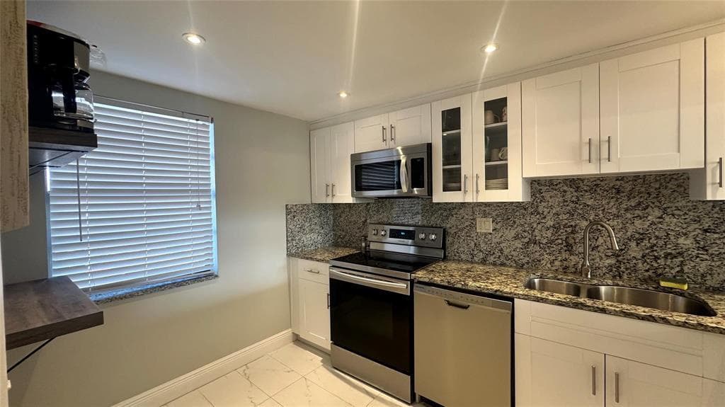 1401 N Riverside Drive 603, Pompano Beach, FL 33062 — photo 10 of 27