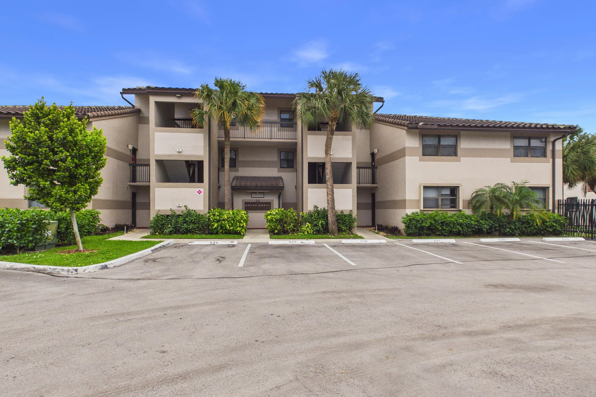 9780 Nob Hill Court 9780, Sunrise, FL 33351 — photo 28 of 33