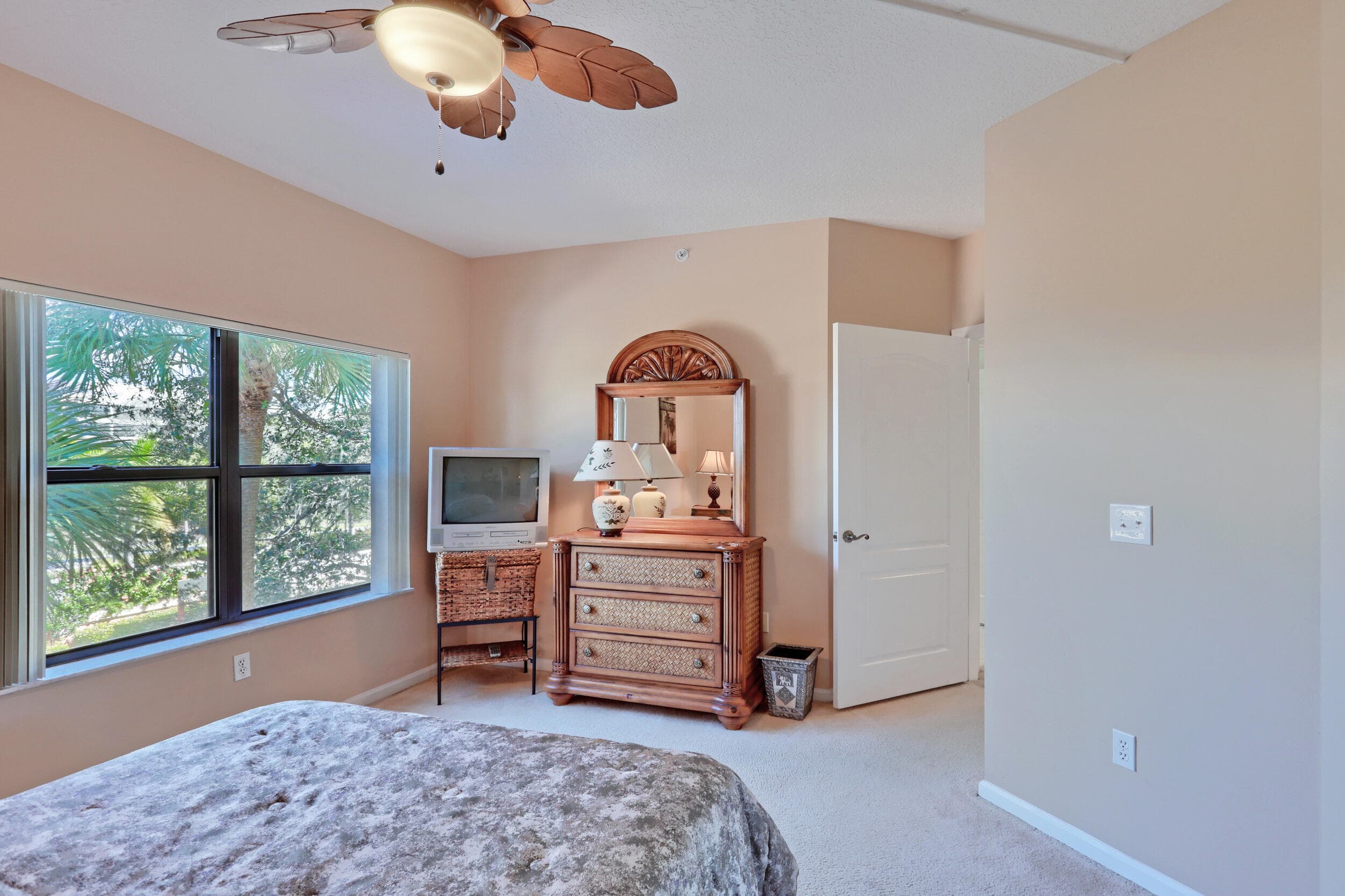 800 Uno Lago Drive 305, Juno Beach, FL 33408 — photo 33 of 52