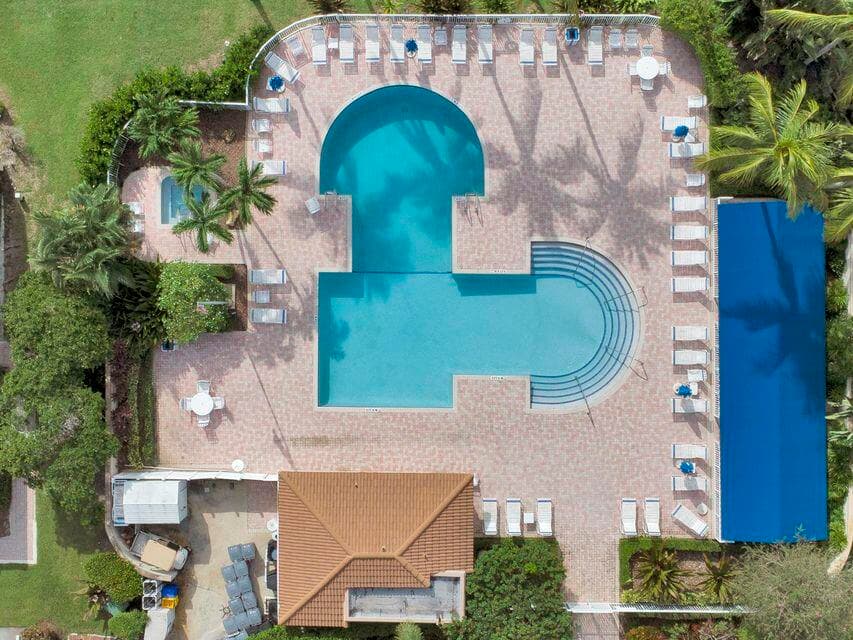 6703 Via Regina, Boca Raton, FL 33433 — photo 16 of 40