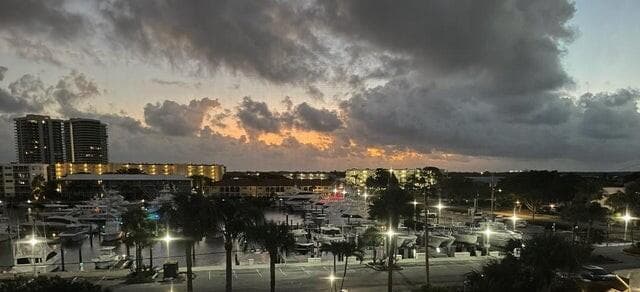 907 Marina Drive 401, North Palm Beach, FL 33408 — photo