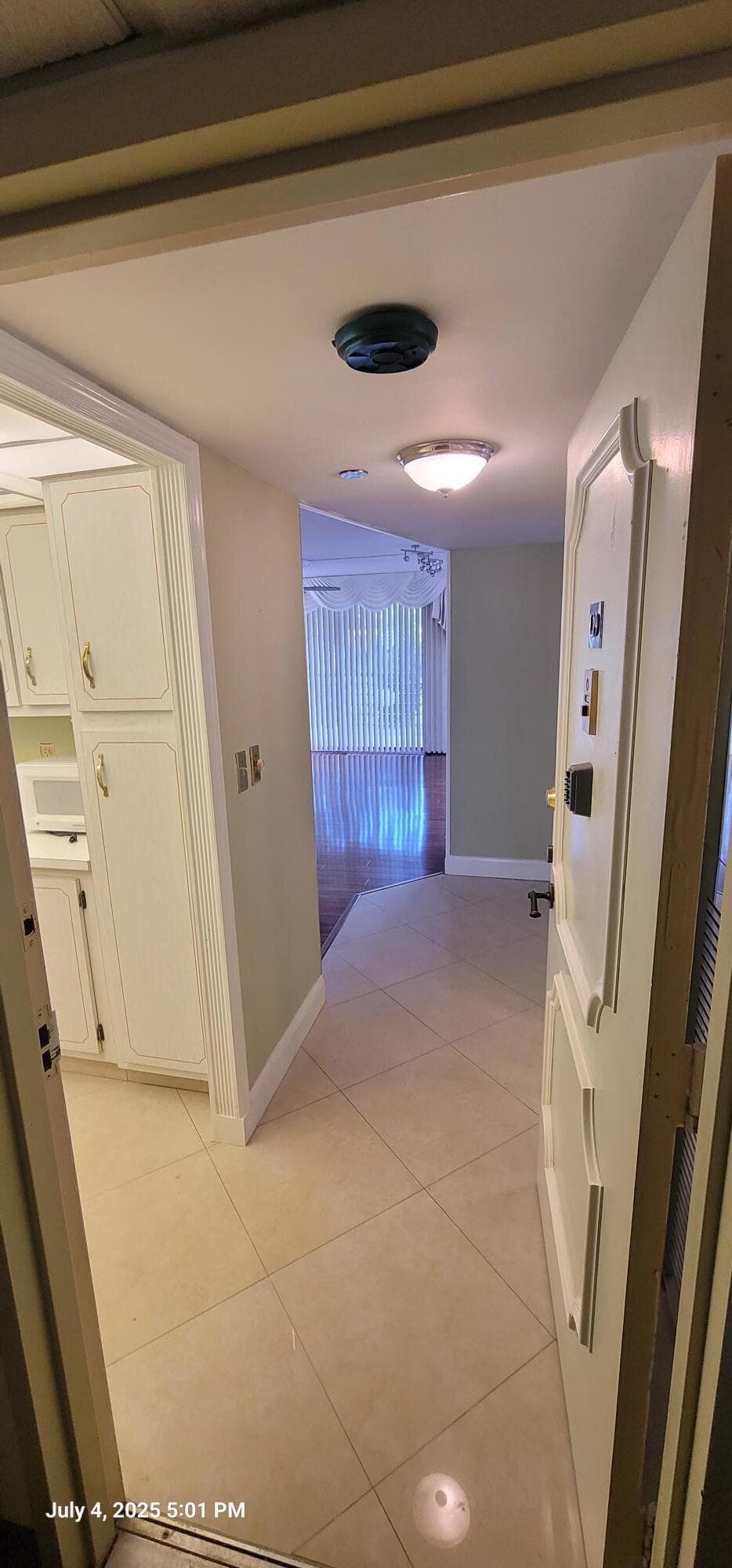 1300 Saint Charles Place L19, Pembroke Pines, FL 33026 — photo 17 of 24