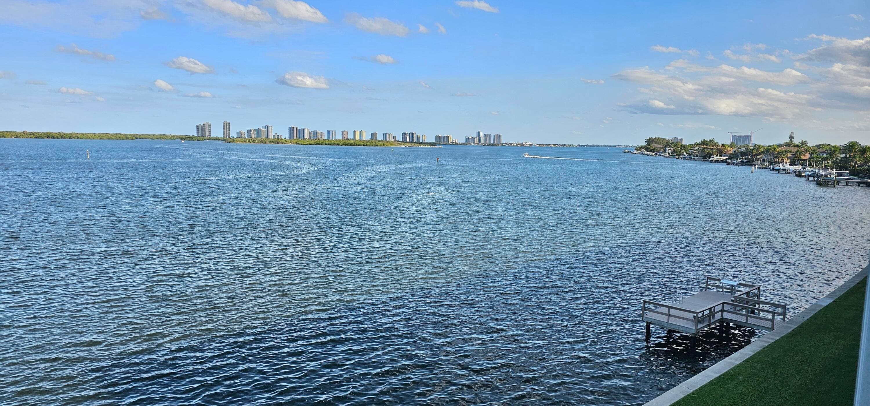52 Yacht Club Drive 402, North Palm Beach, FL 33408 — photo 25 of 31