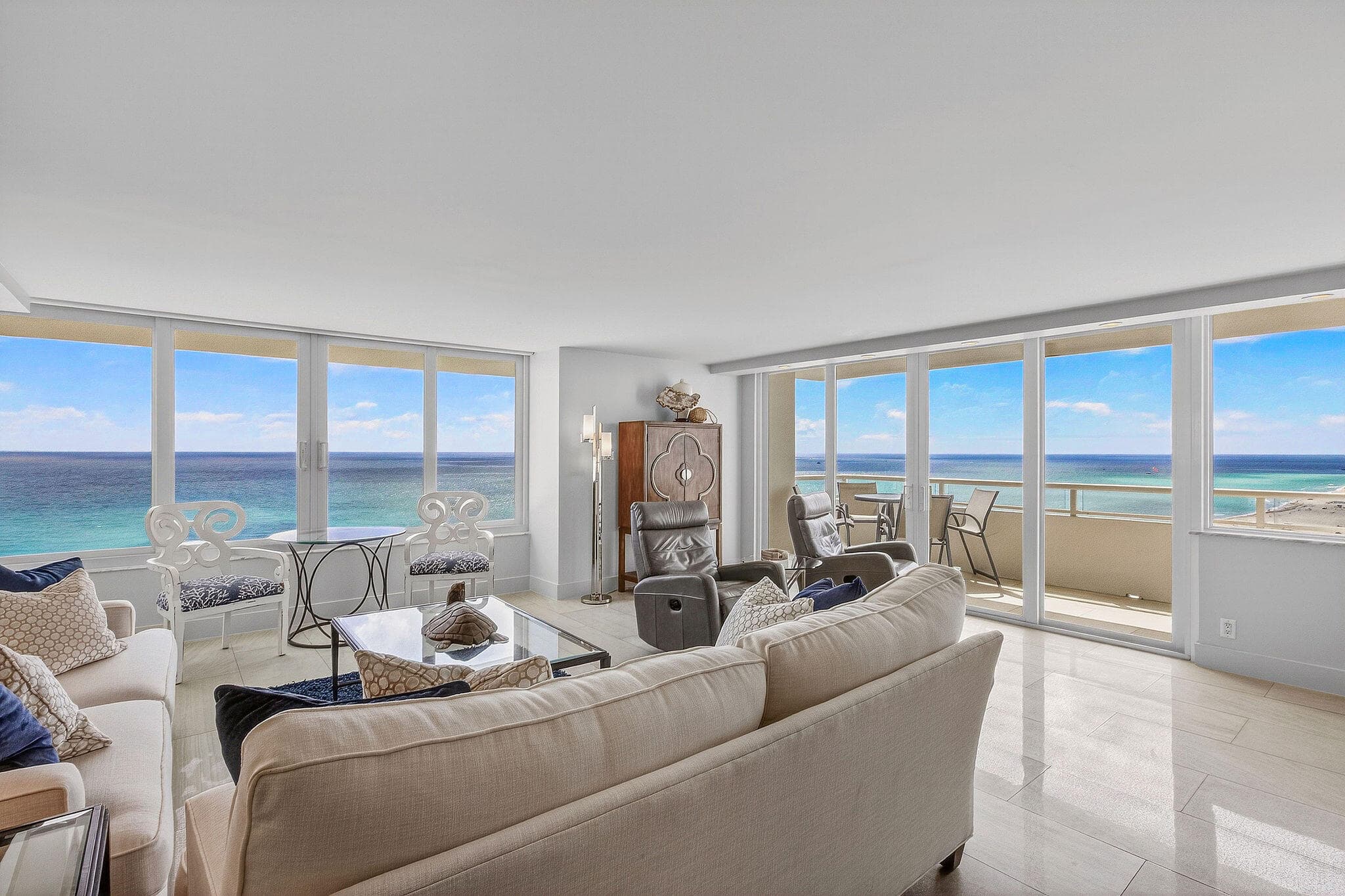 545 S Fort Lauderdale Beach Boulevard 1702, Fort Lauderdale, FL 33316 — photo 26 of 92