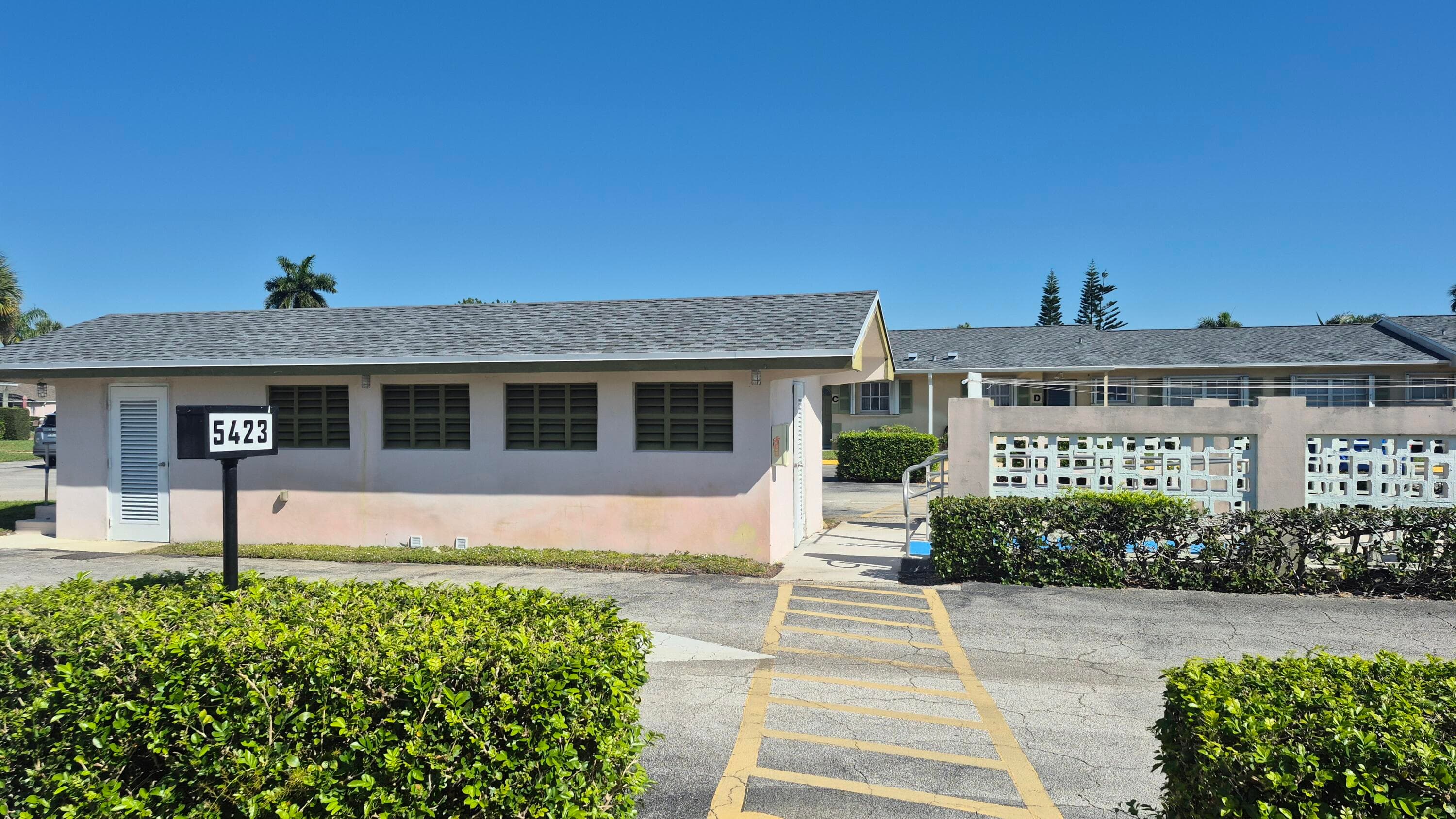 5423 Cresthaven Boulevard C, West Palm Beach, FL 33415 — photo 27 of 46
