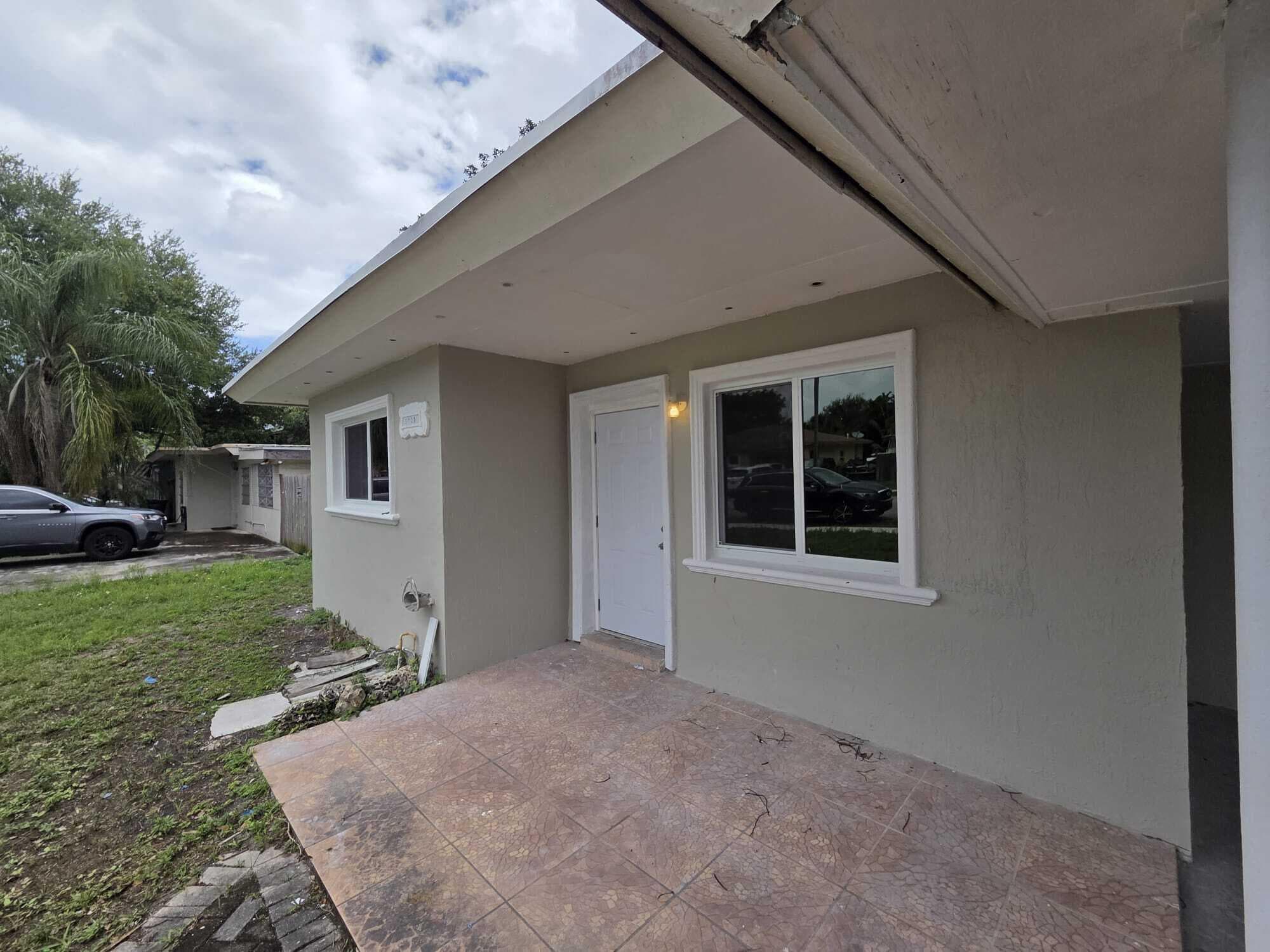 5720 Cleveland Street, Hollywood, FL 33021 — photo 8 of 21