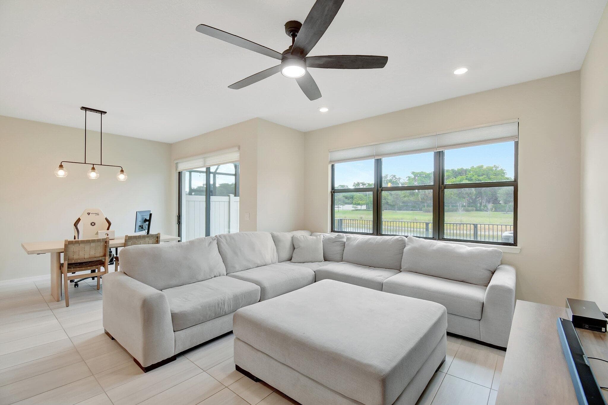 2138 S Appleton Cir Circle S, Oakland Park, FL 33309 — photo 5 of 33