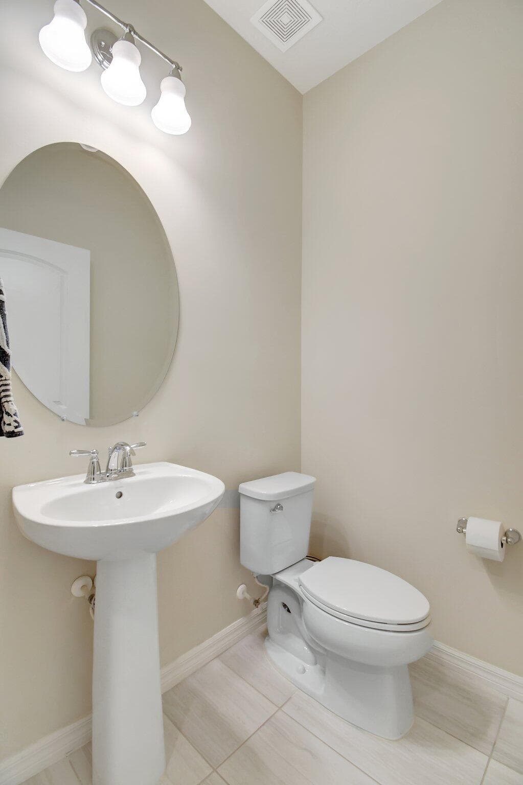 2138 S Appleton Cir Circle S, Oakland Park, FL 33309 — photo 16 of 33