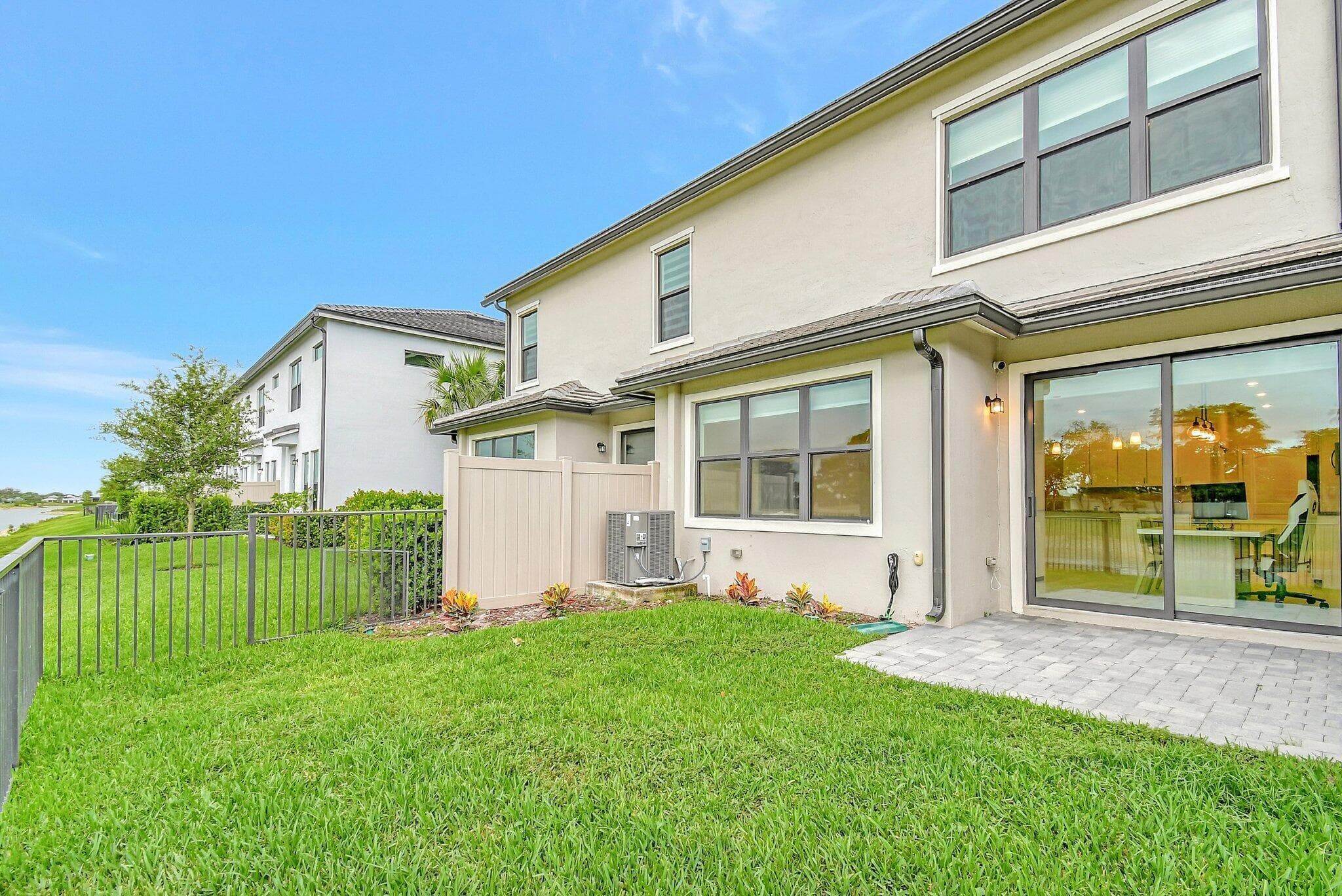 2138 S Appleton Cir Circle S, Oakland Park, FL 33309 — photo 22 of 33