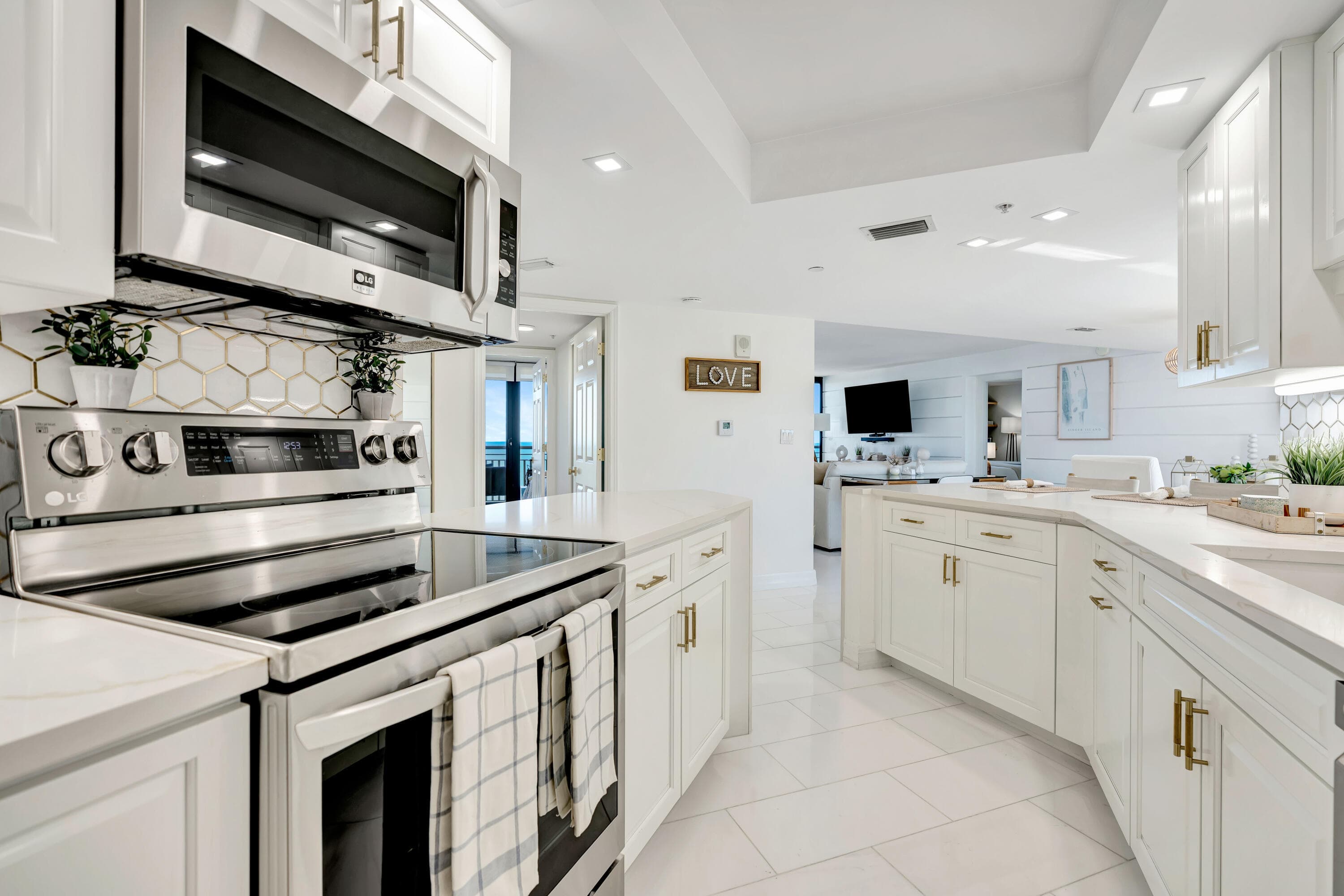 3000 N Ocean Drive 24f, Singer Island, FL 33404 — photo 20 of 81