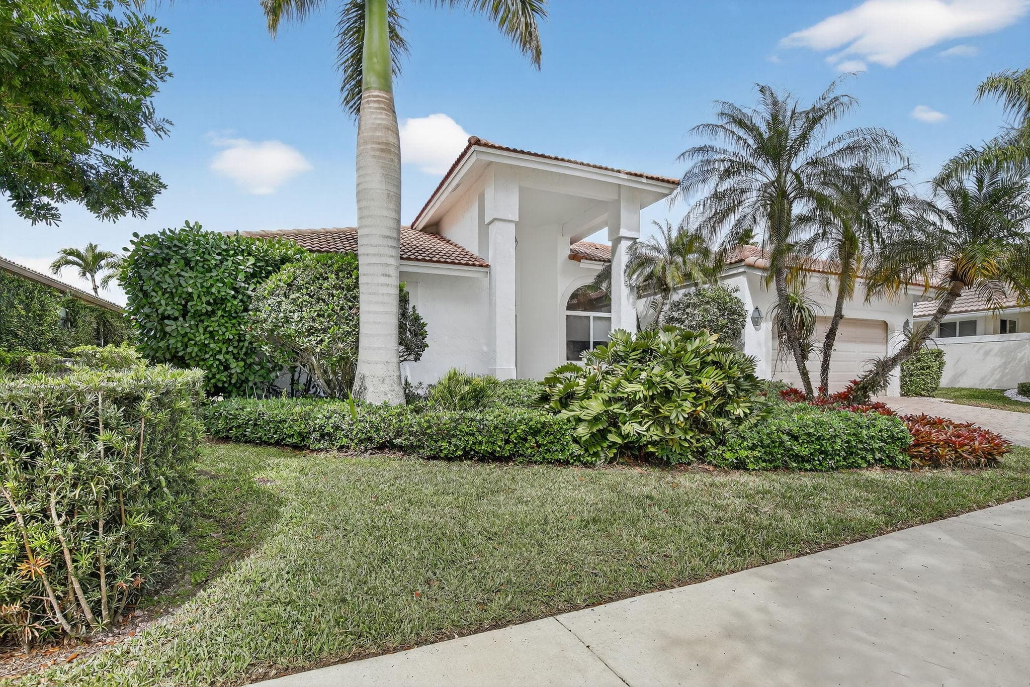 2647 Miller Court, Weston, FL 33332 — photo 2 of 50