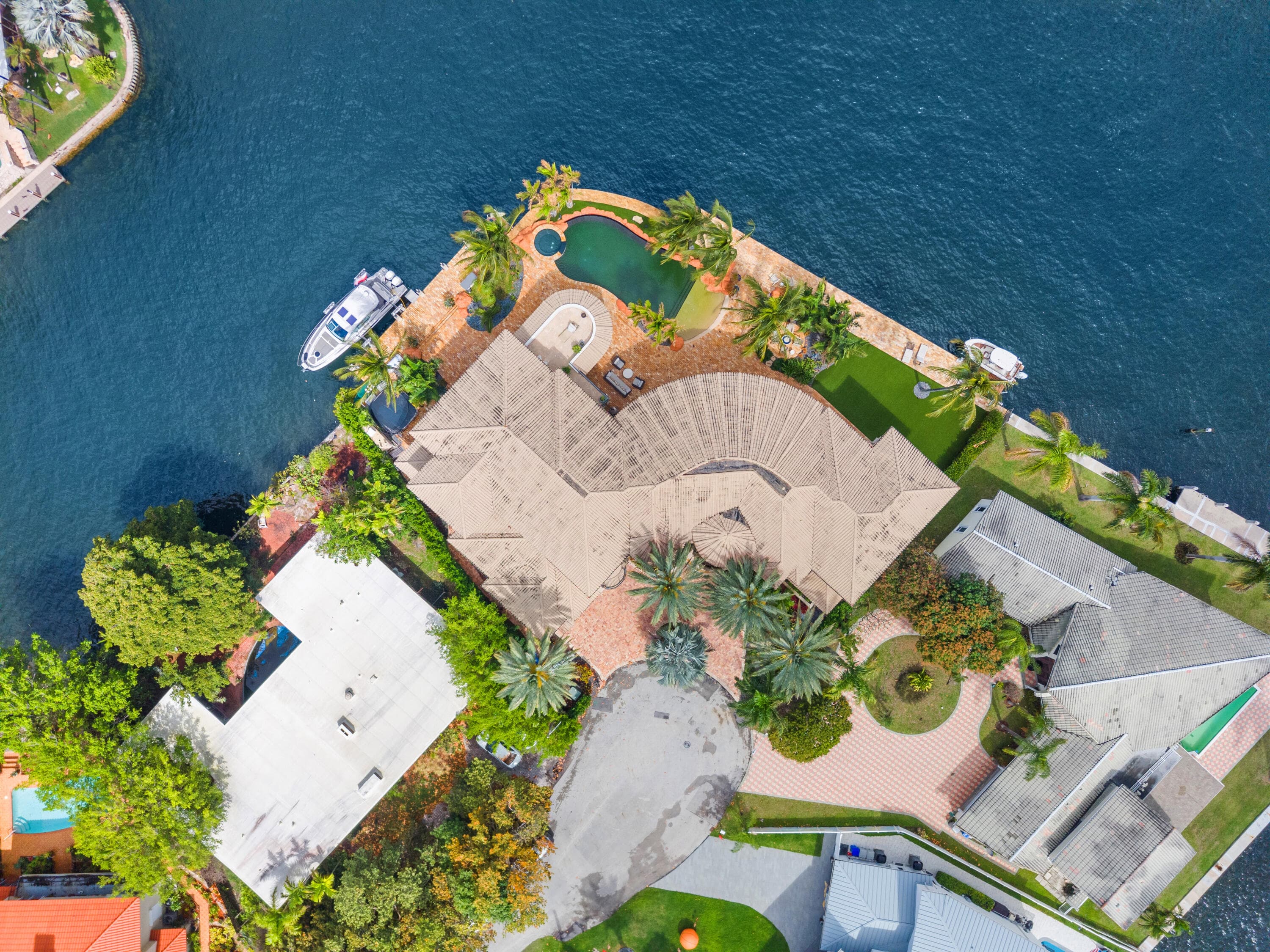 2593 SE 8th Street, Pompano Beach, FL 33062 — photo 5 of 70
