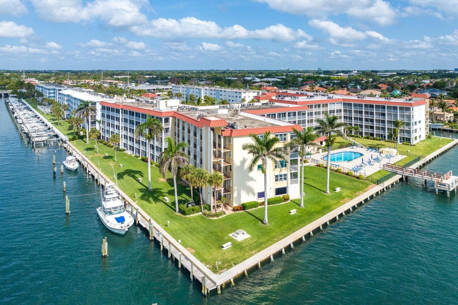 100 Paradise Harbour Boulevard 212, North Palm Beach, FL 33408 — photo 4 of 20