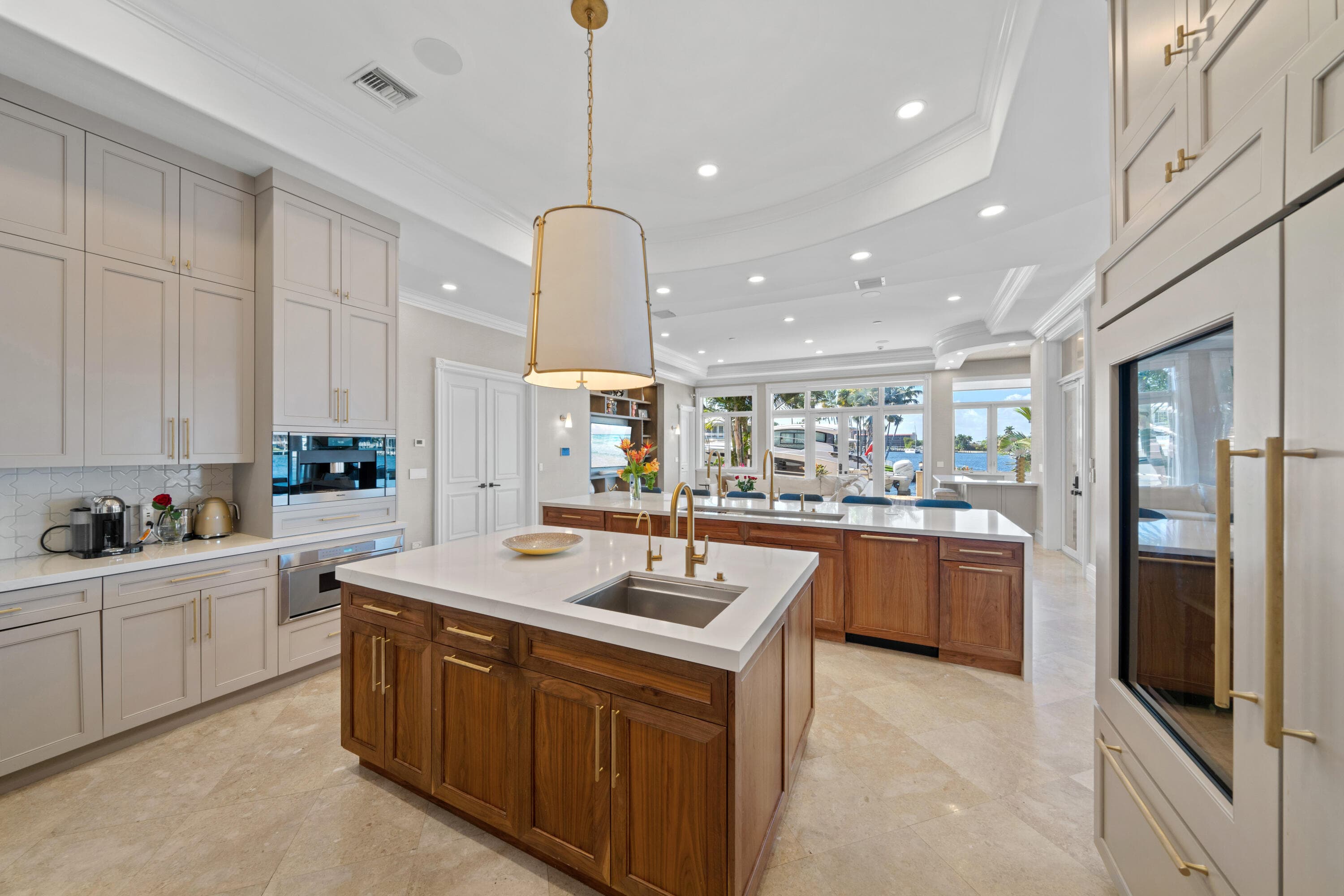 2593 SE 8th Street, Pompano Beach, FL 33062 — photo 19 of 70