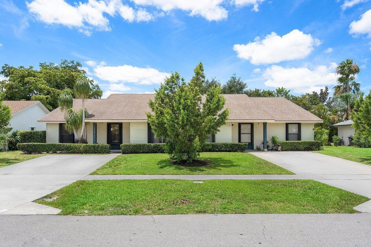 1369 Riverside Circle, Wellington, FL 33414 — photo 15 of 47