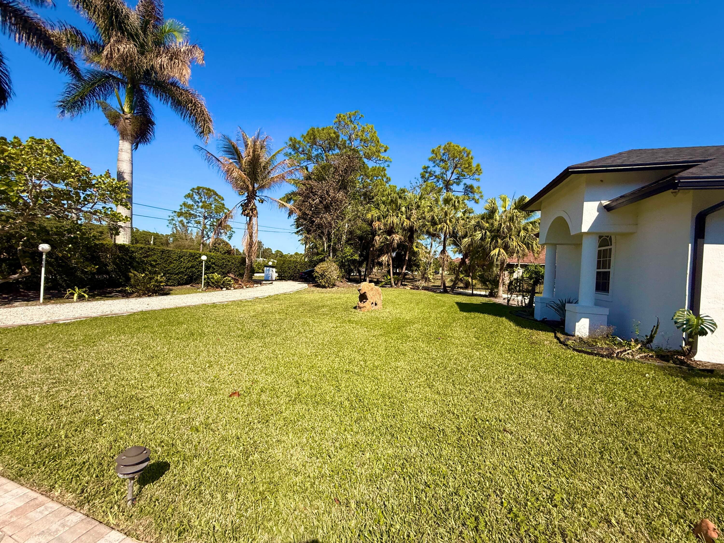 13964 N 69th St Street N, The Acreage, FL 33412 — photo 14 of 200
