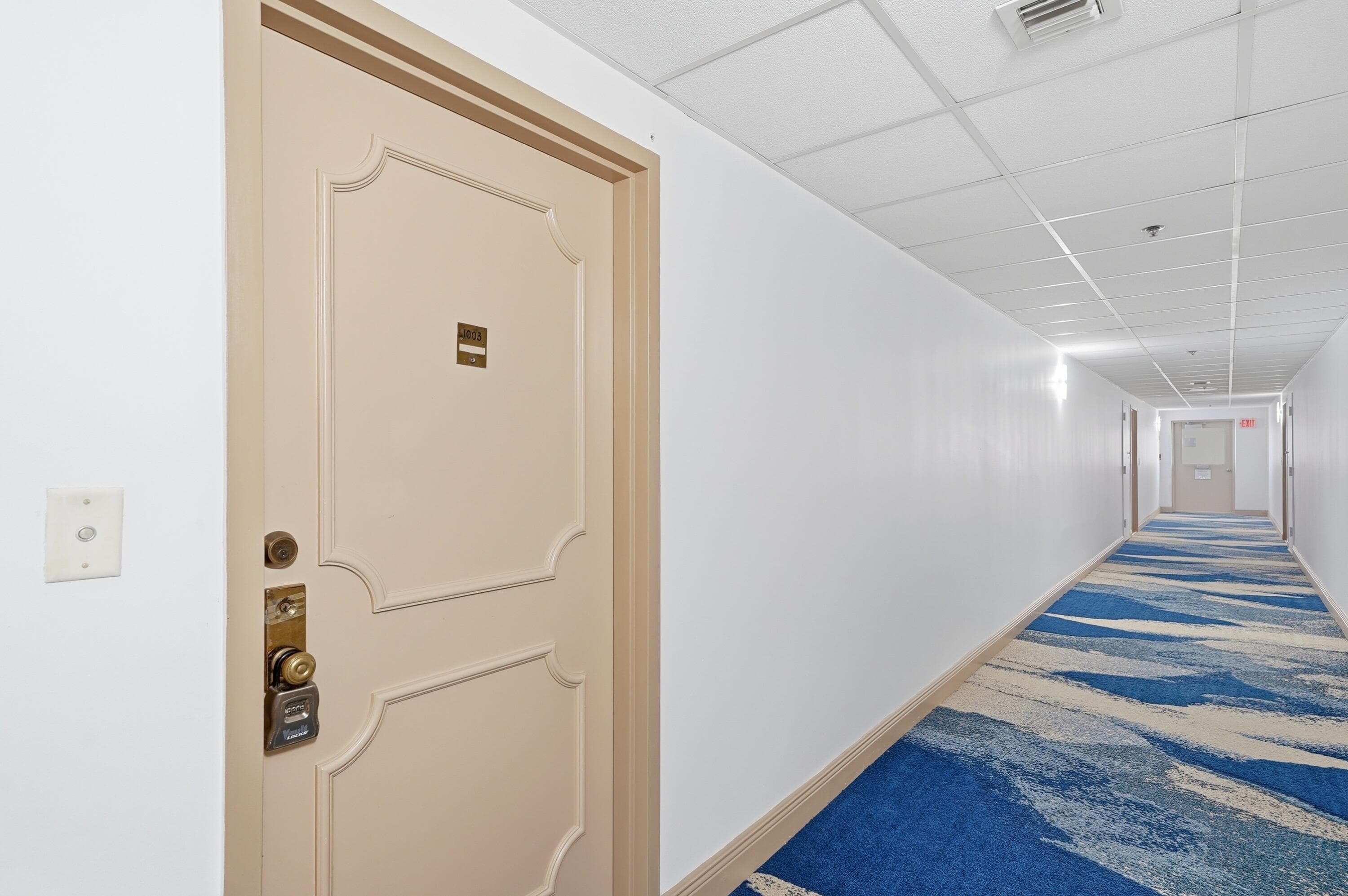 3850 Washington Street 1003, Hollywood, FL 33021 — photo 4 of 30