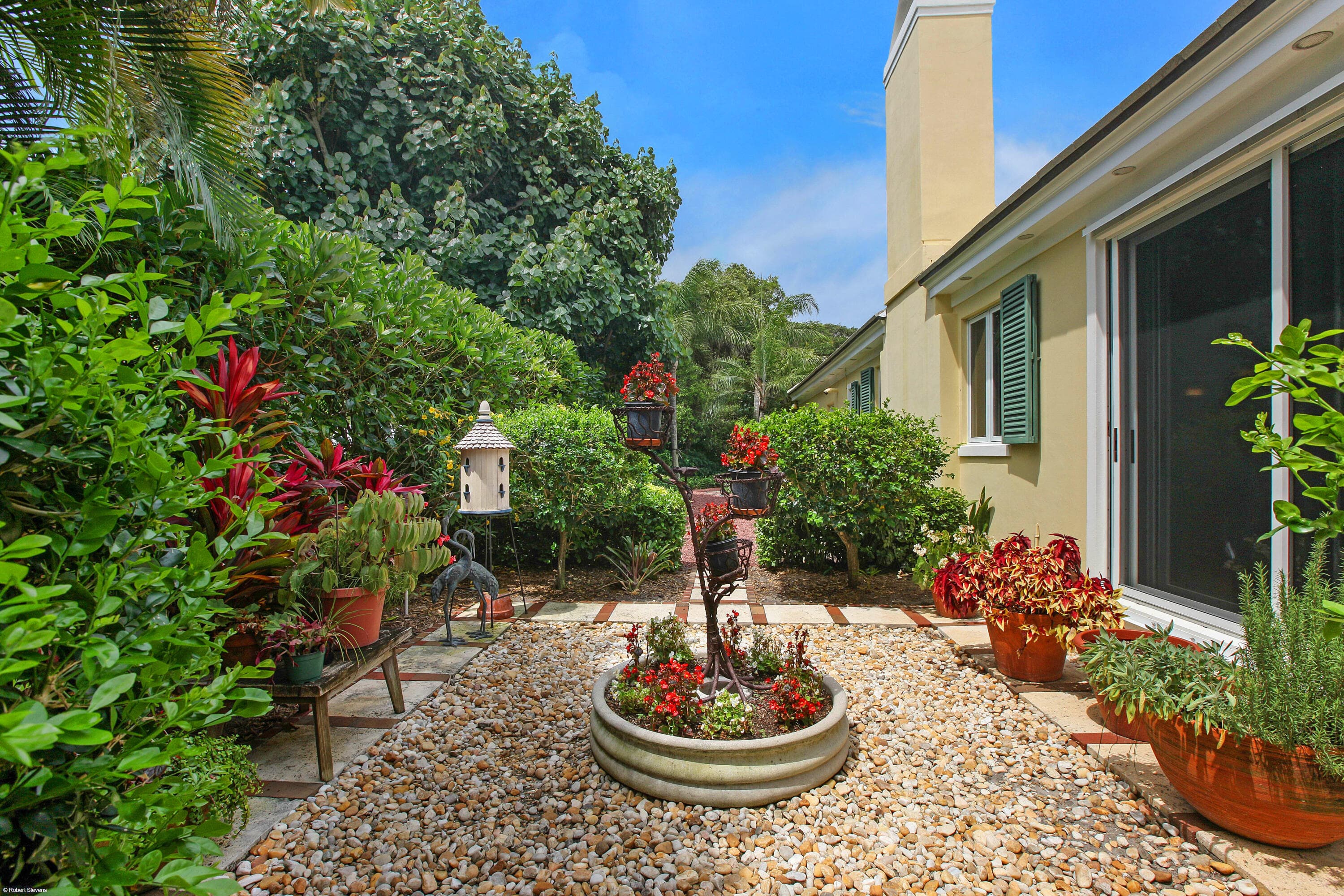 123 Gomez Road, Jupiter Island, FL 33455 — photo 24 of 29