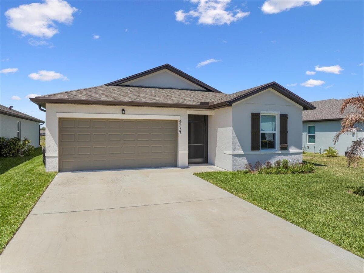 5137 Armina Place, Fort Pierce, FL 34951 — photo 8 of 53