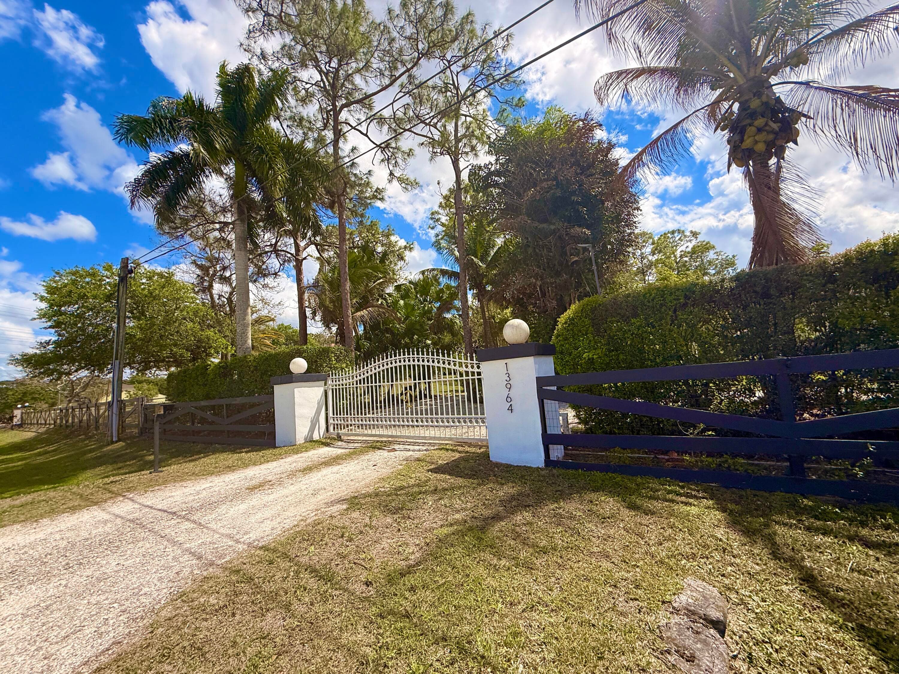 13964 N 69th St Street N, The Acreage, FL 33412 — photo 179 of 200