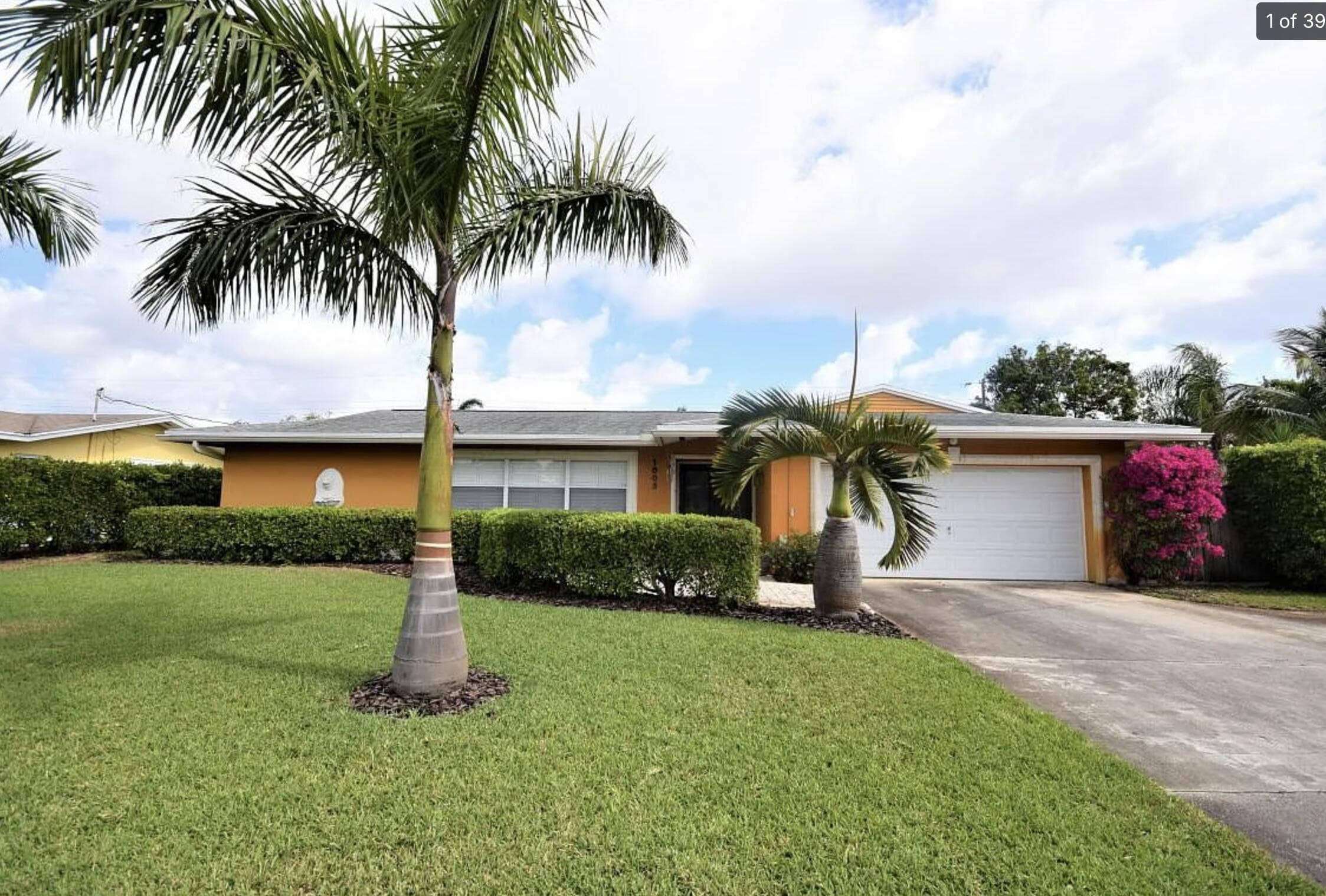 1003 SW 24th Avenue, Boynton Beach, FL 33426 — photo 1 of 1